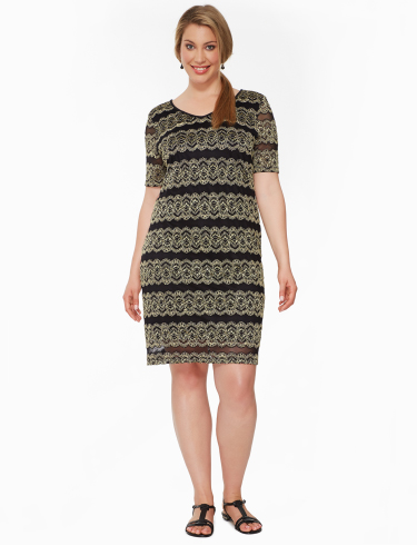 10 Plus Size Dresses for Christmas Day - This is Meagan Kerr